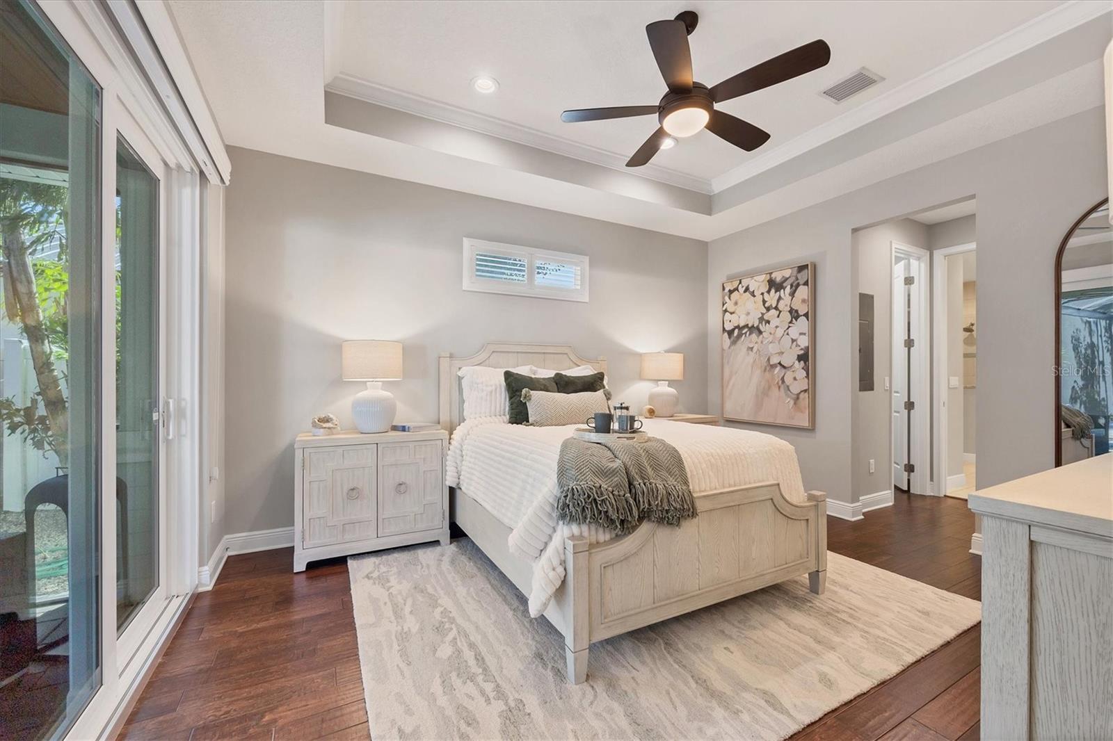GROVE HEIGHTS - Residential