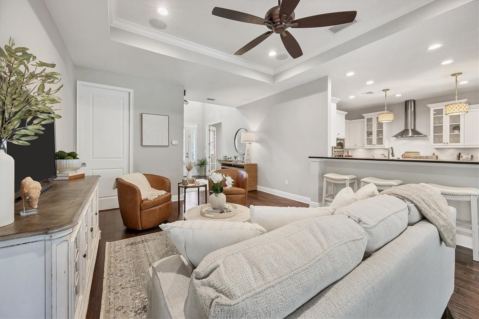 GROVE HEIGHTS - Residential