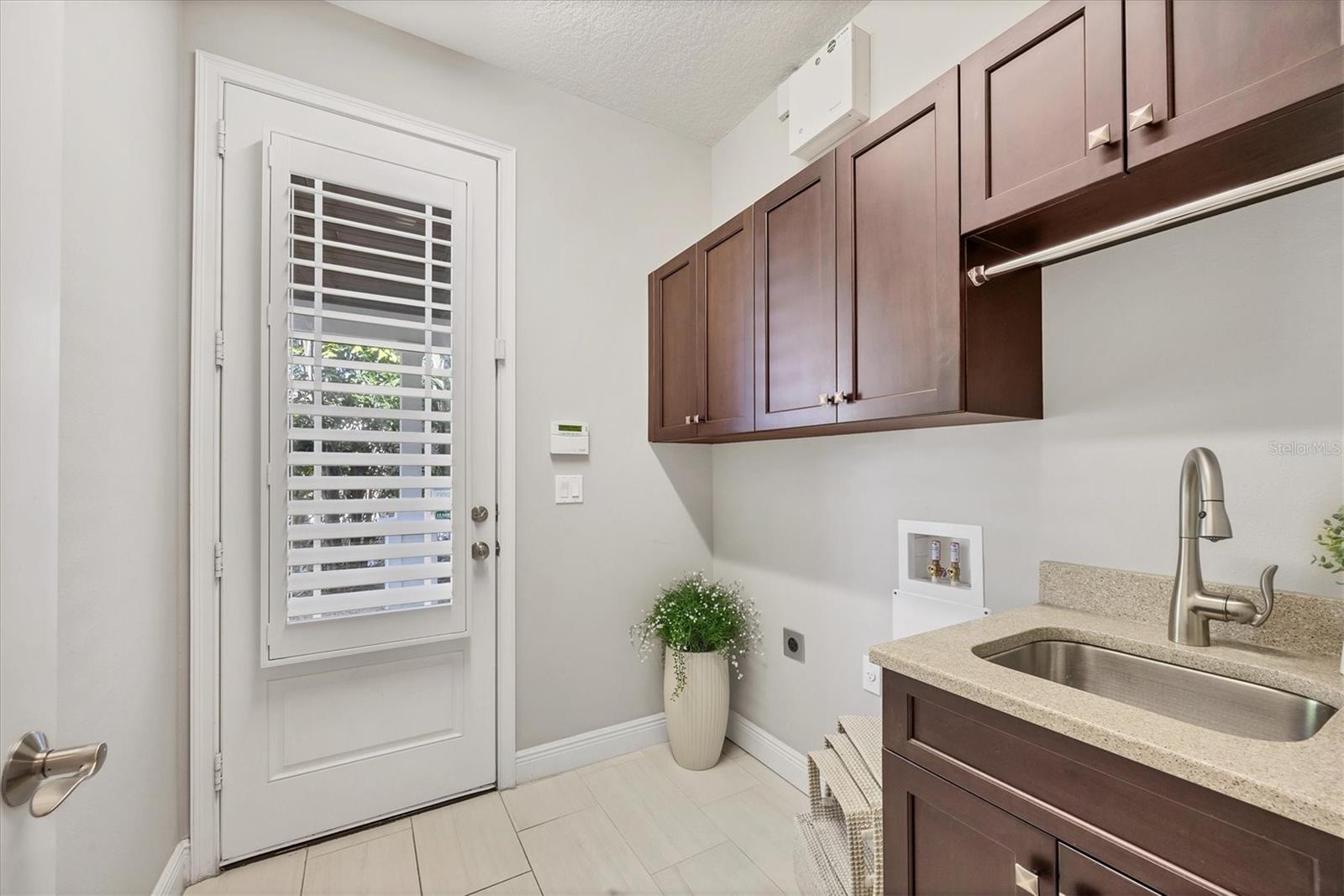 GROVE HEIGHTS - Residential