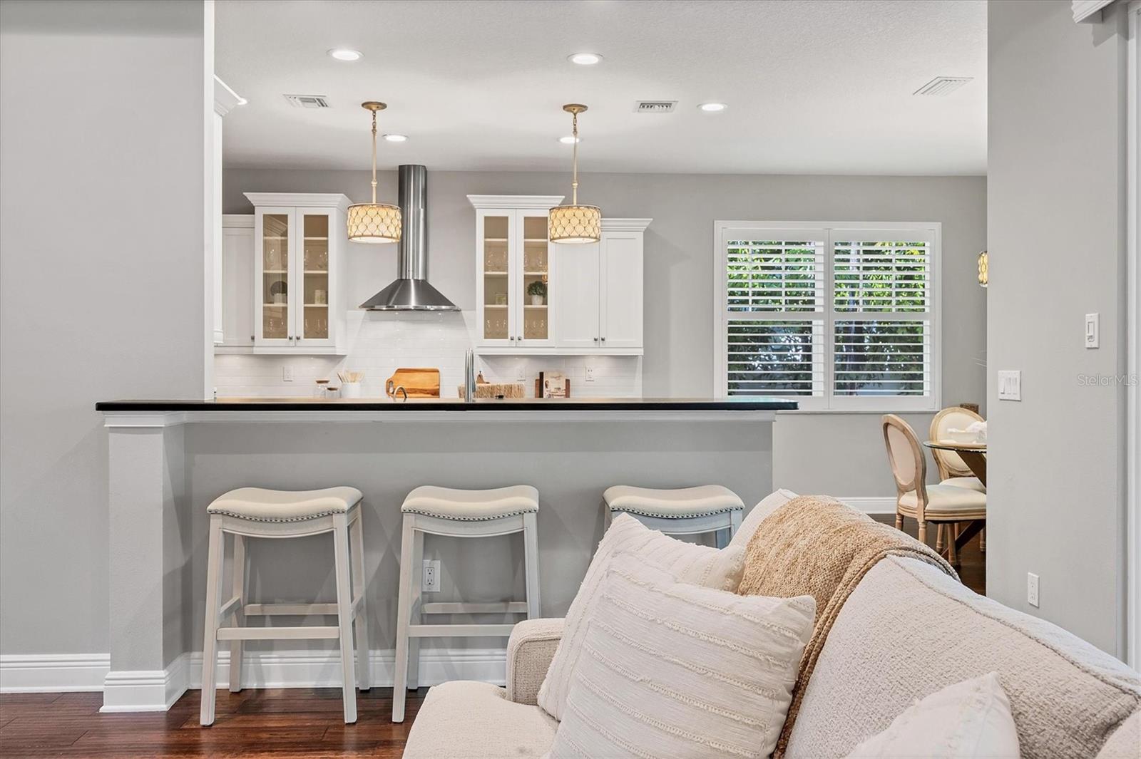 GROVE HEIGHTS - Residential