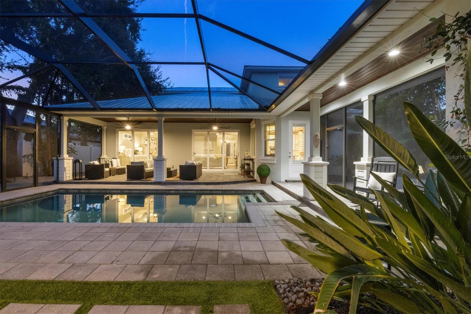 GROVE HEIGHTS - Residential