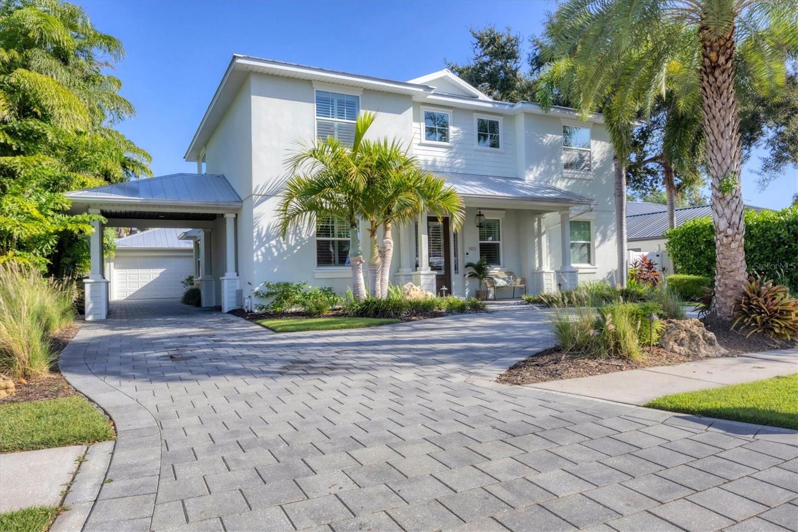 GROVE HEIGHTS - Residential