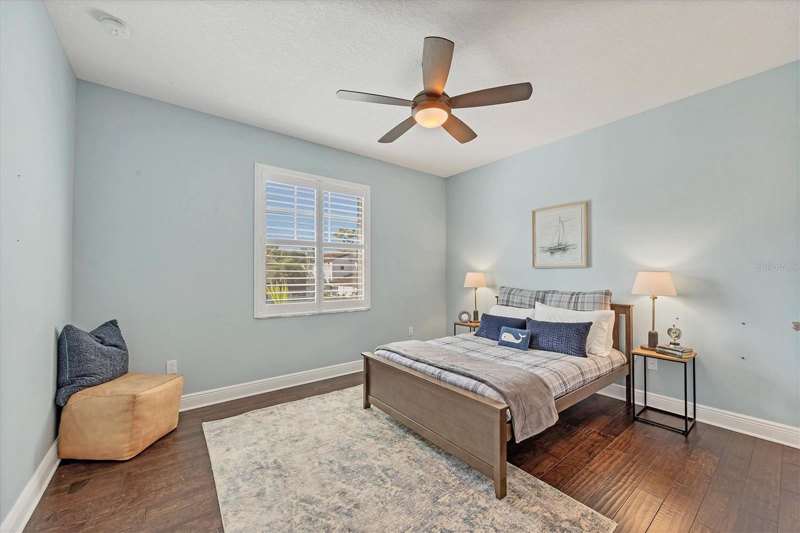 GROVE HEIGHTS - Residential