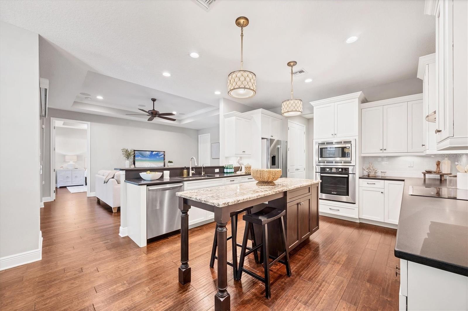 GROVE HEIGHTS - Residential