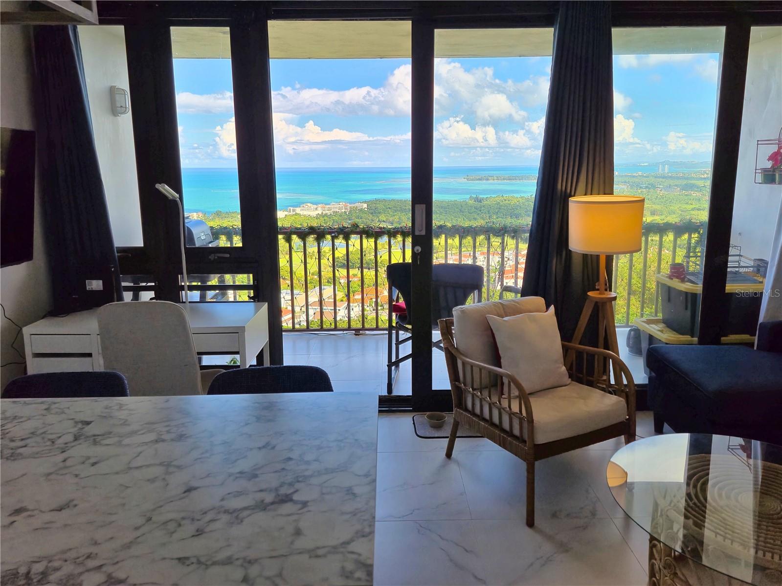 BEACON HILL TERRACE - Residential