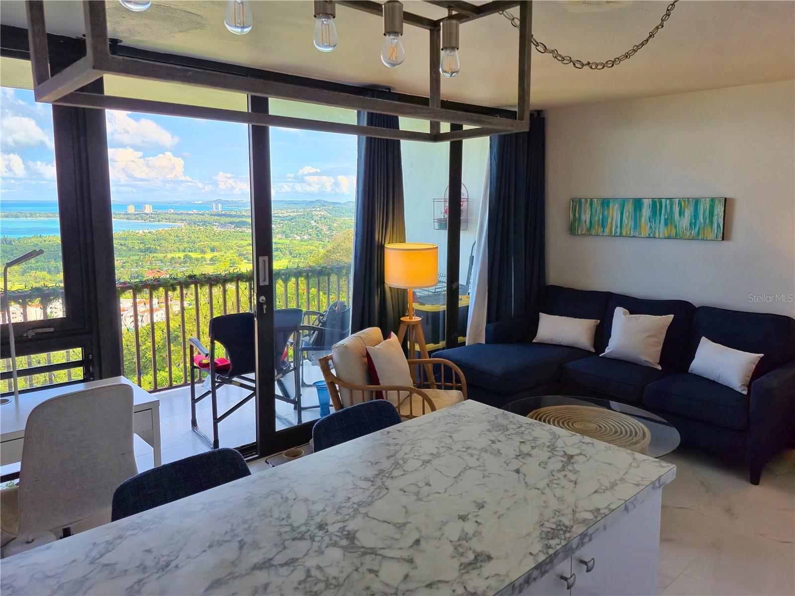 BEACON HILL TERRACE - Residential