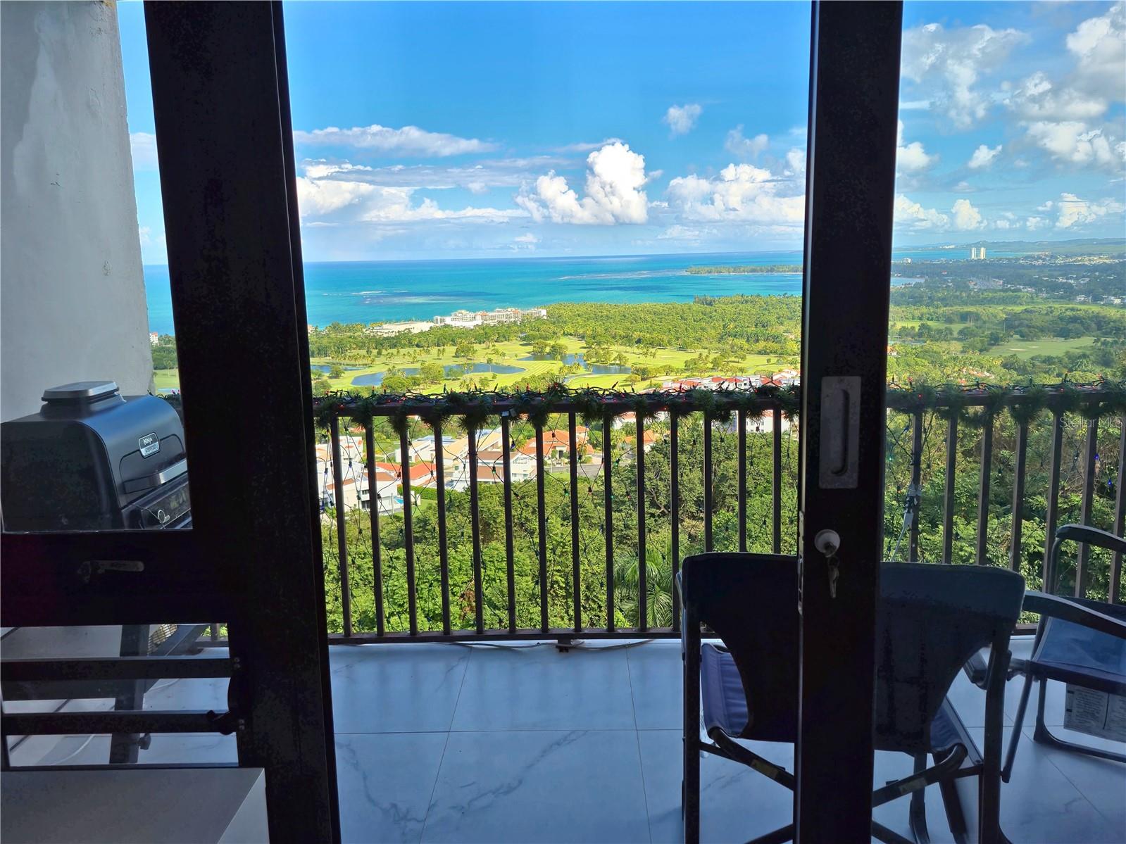 BEACON HILL TERRACE - Residential