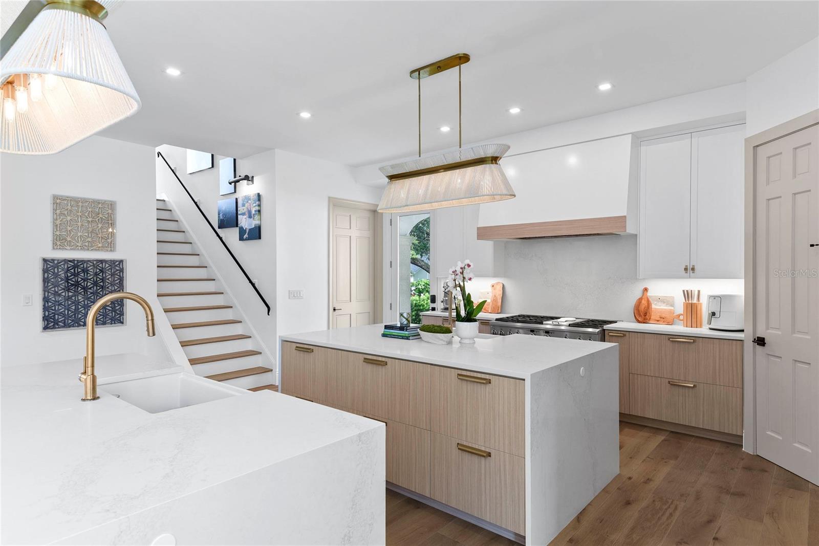 TUSCANIA - Residential