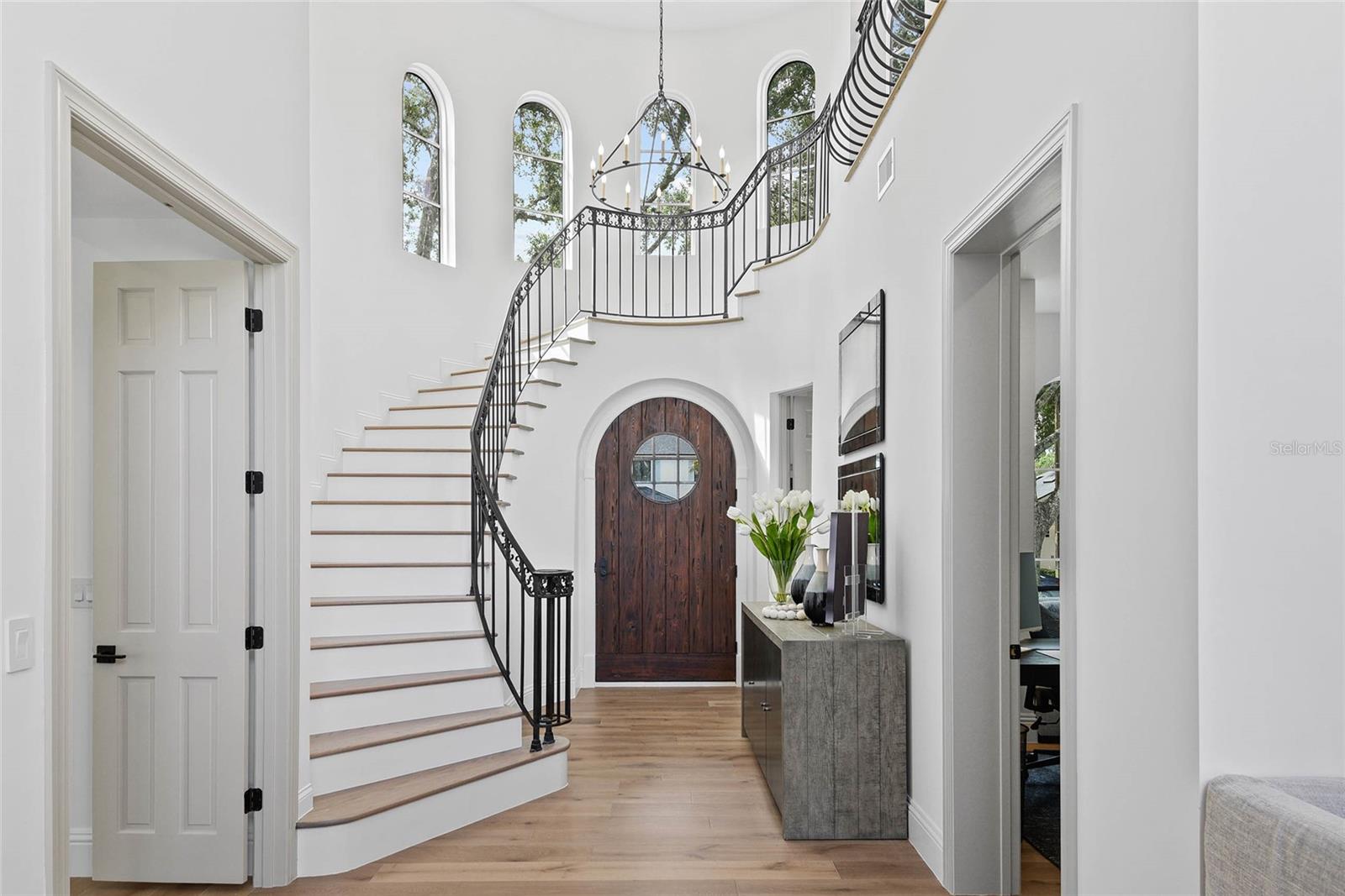 TUSCANIA - Residential