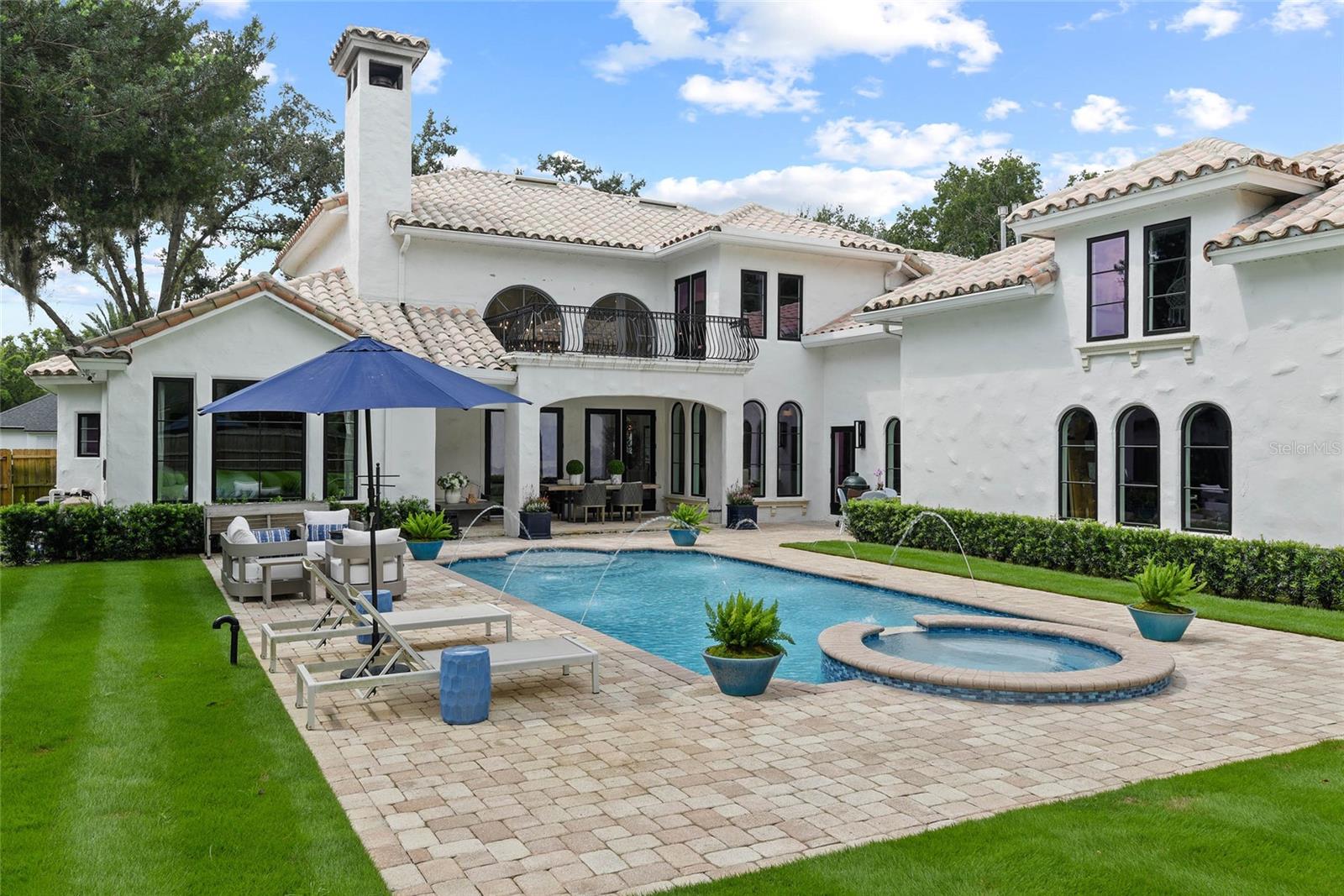 TUSCANIA - Residential