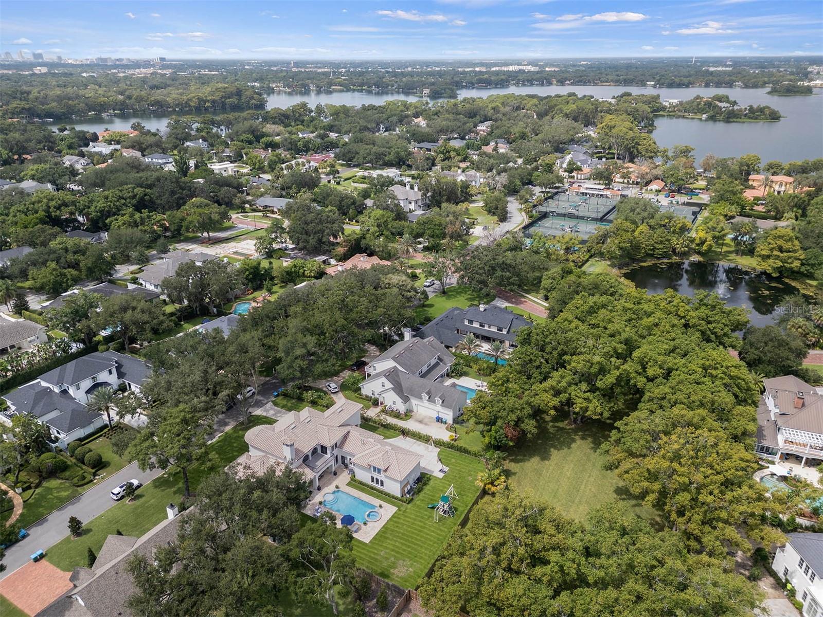 TUSCANIA - Residential