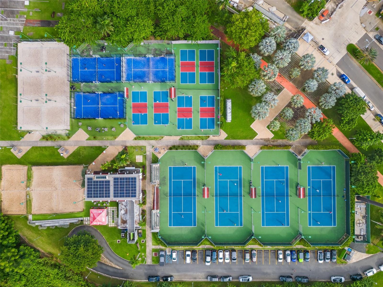 RIVIERA - PARKVIEW - Residential Lease