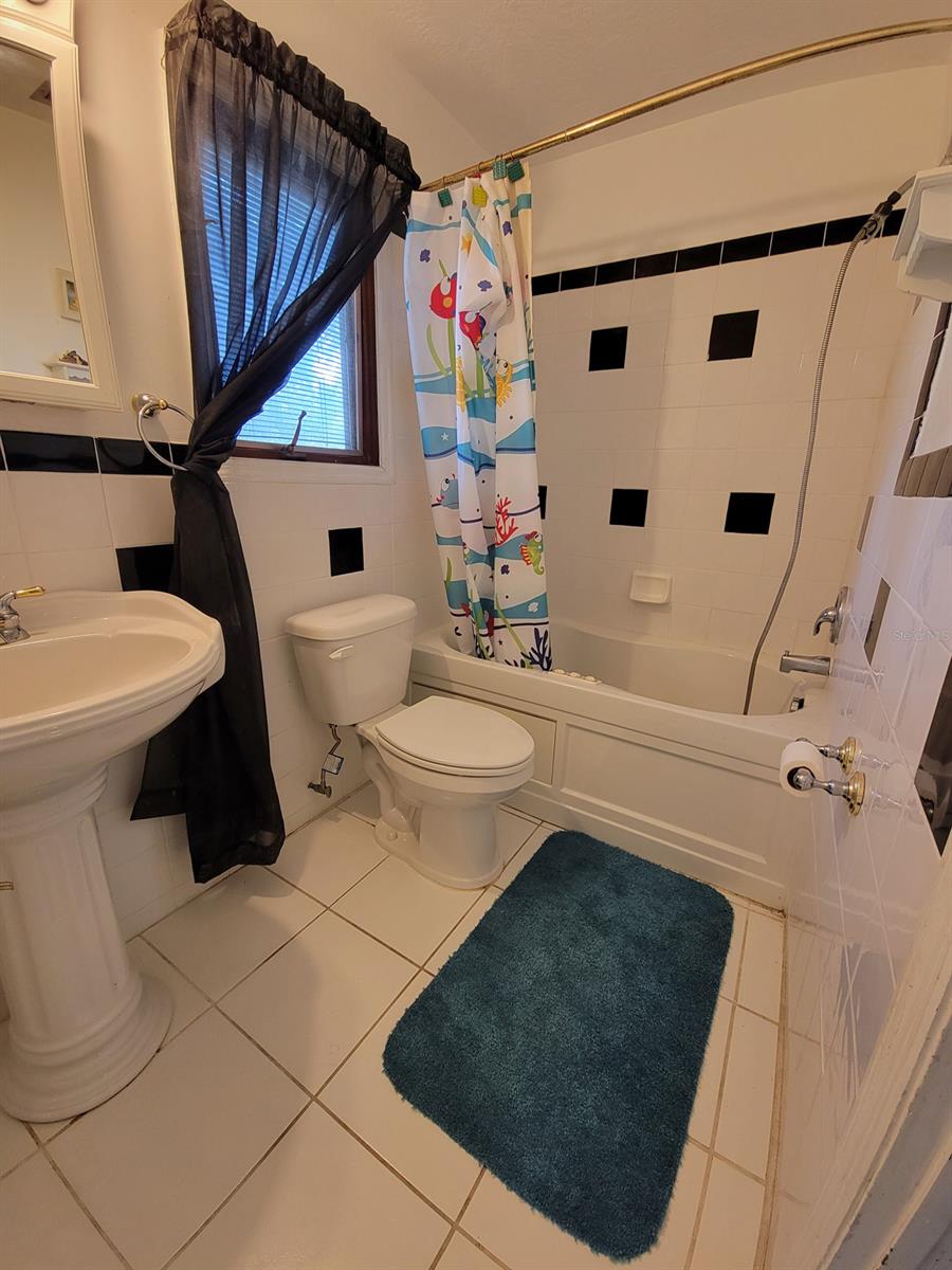 Florida Shores 01 - Residential