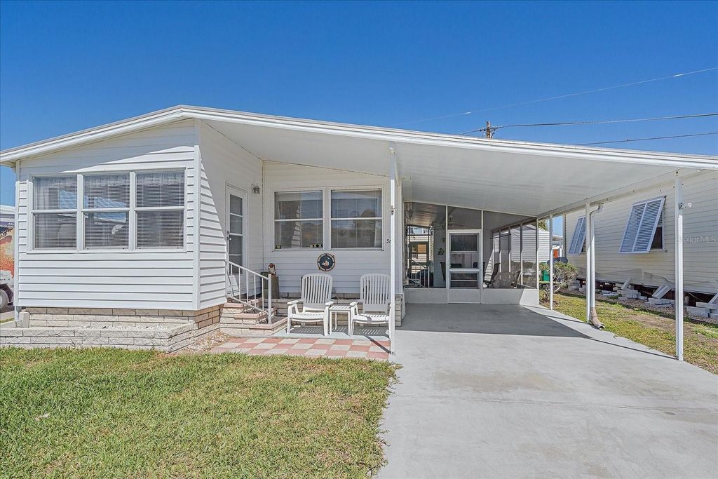 Photo of 364 Tampico Drive, Palmetto, FL 34221 (MLS # A4643700)
