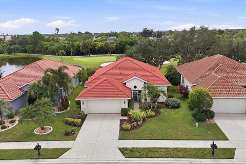 Photo of 446 Pinewood Lake Drive, Venice, FL 34285 (MLS # N6145953)