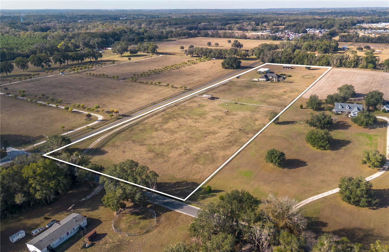 DOVE FIELD FARMS 06 - Residential
