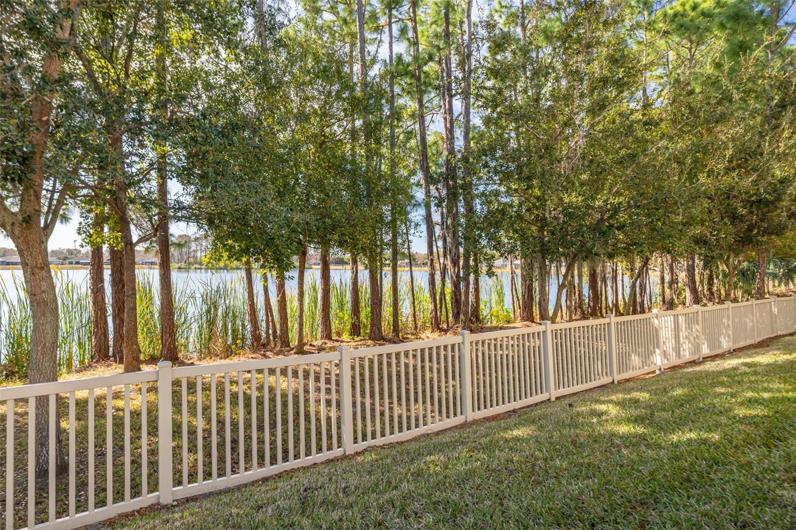 WEST LAKE TWNHMS PH 2 - Residential