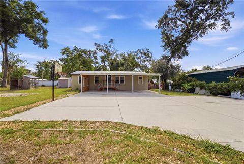 Photo of 11821 Grovewood Avenue, Thonotosassa, FL 33592 (MLS # TB8505516)
