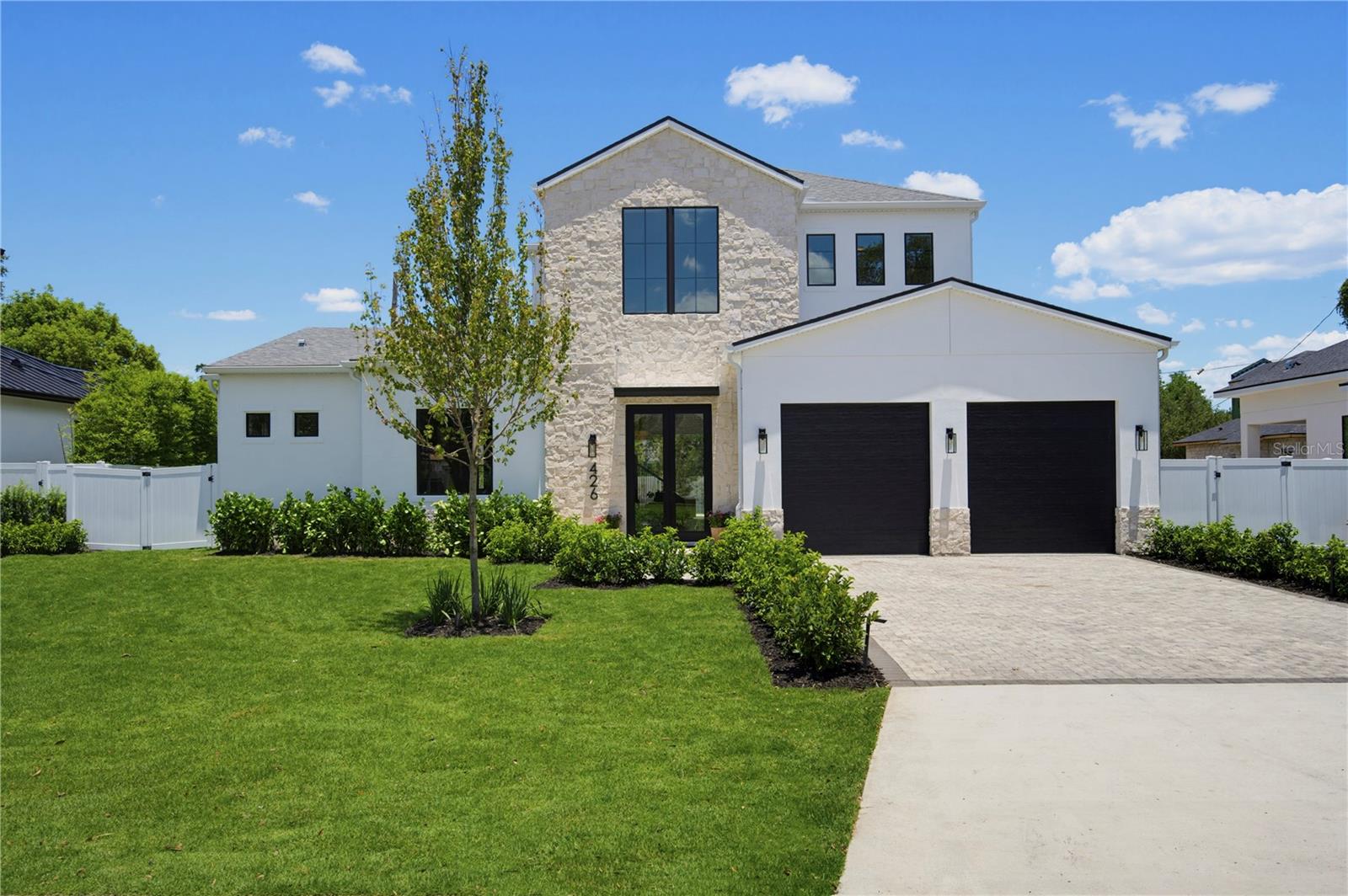 426 WORTHINGTON DRIVE