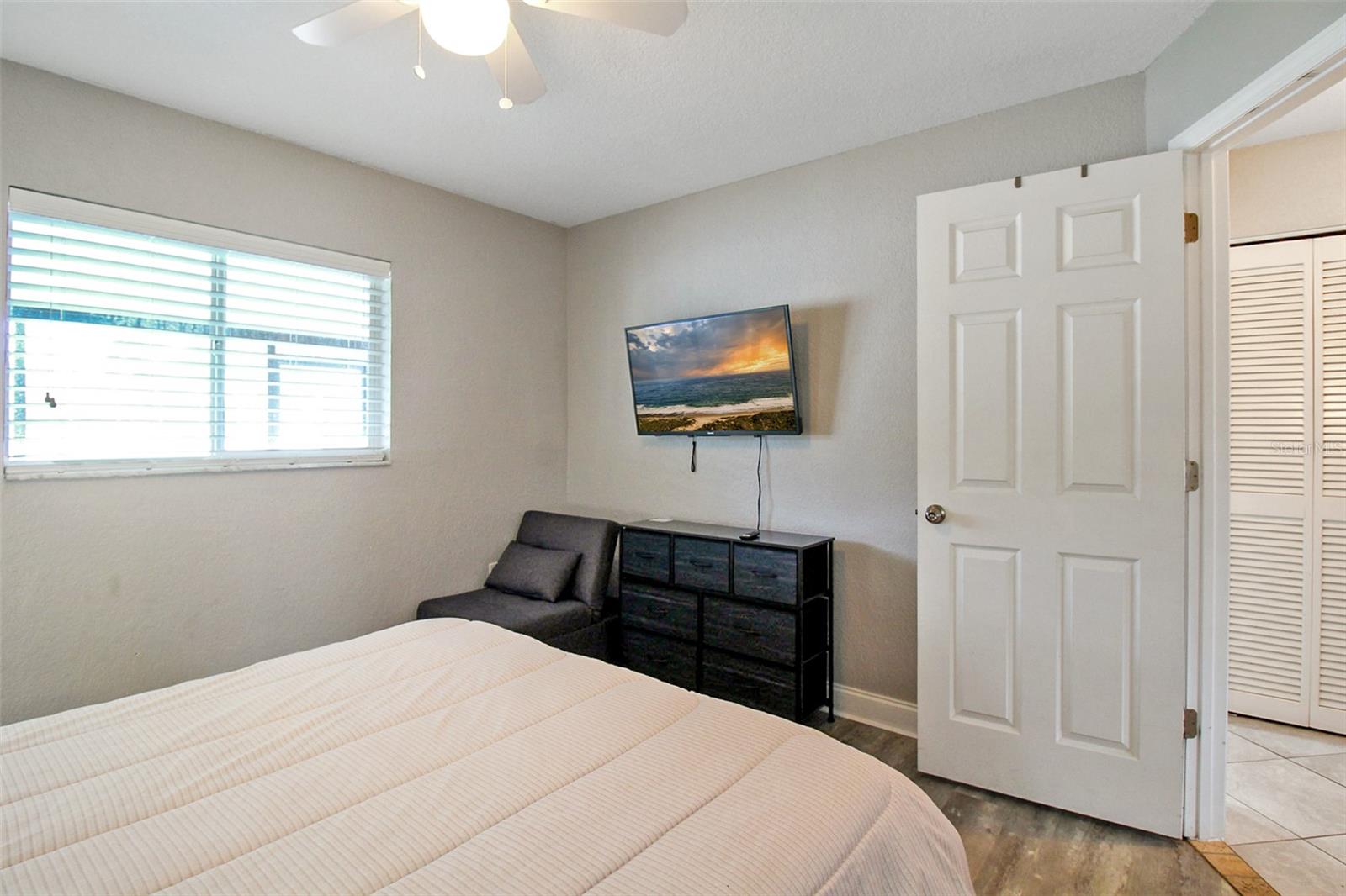 WHITFIELD MANOR - Residential Lease