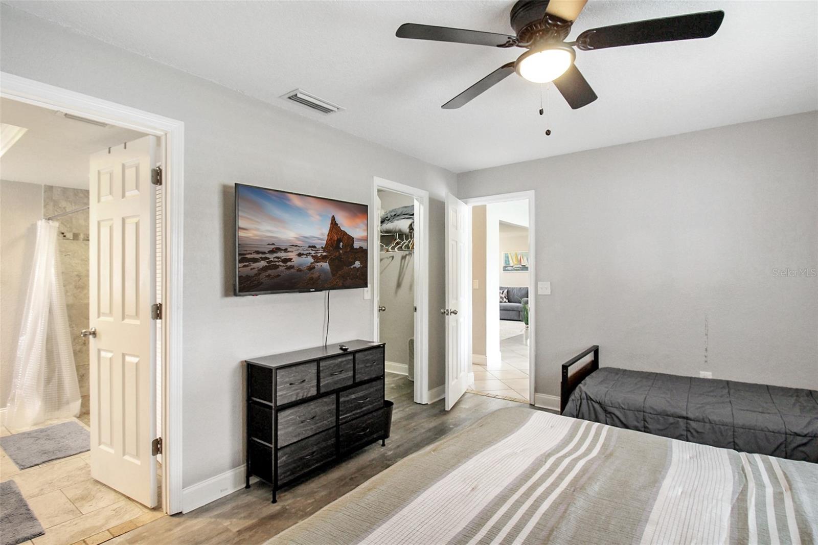 WHITFIELD MANOR - Residential Lease