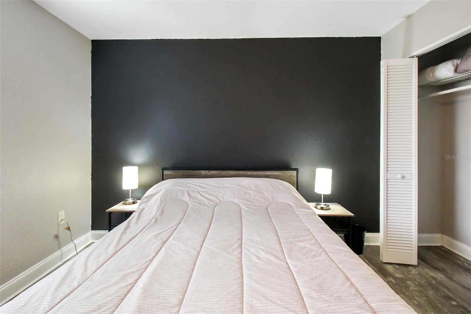 WHITFIELD MANOR - Residential Lease