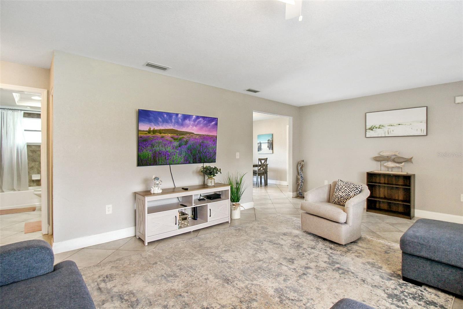 WHITFIELD MANOR - Residential Lease