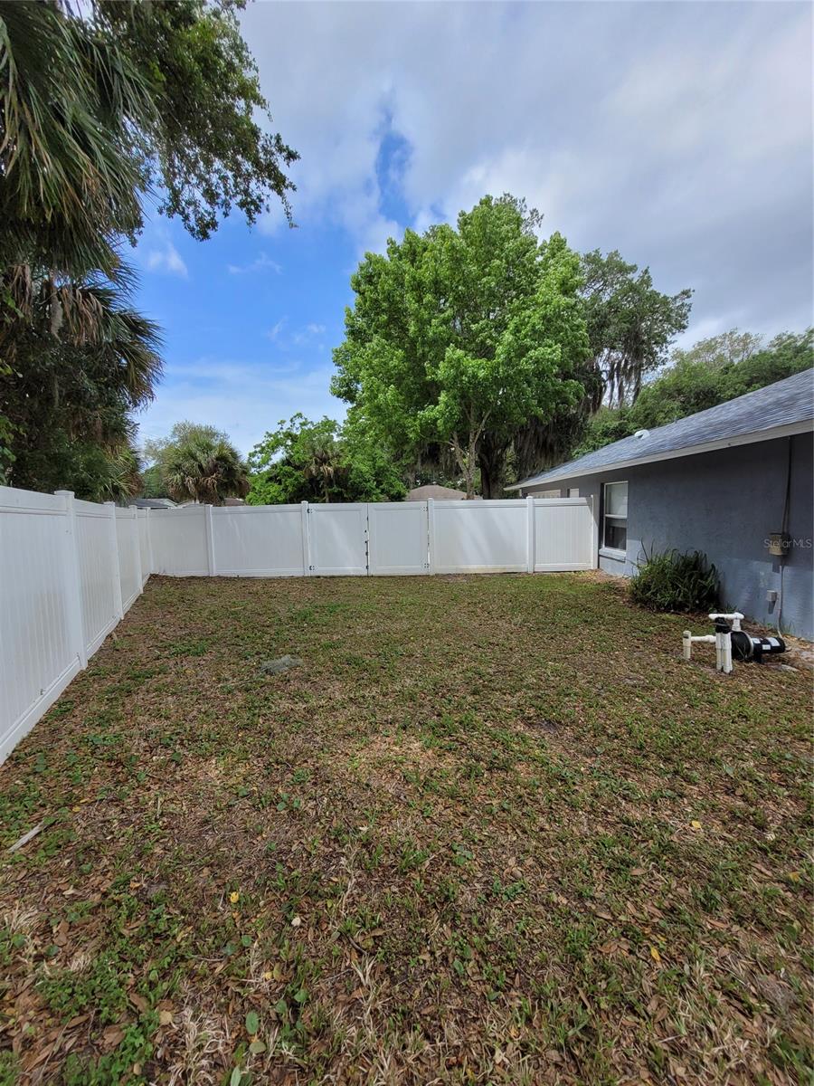 Florida Shores 01 - Residential