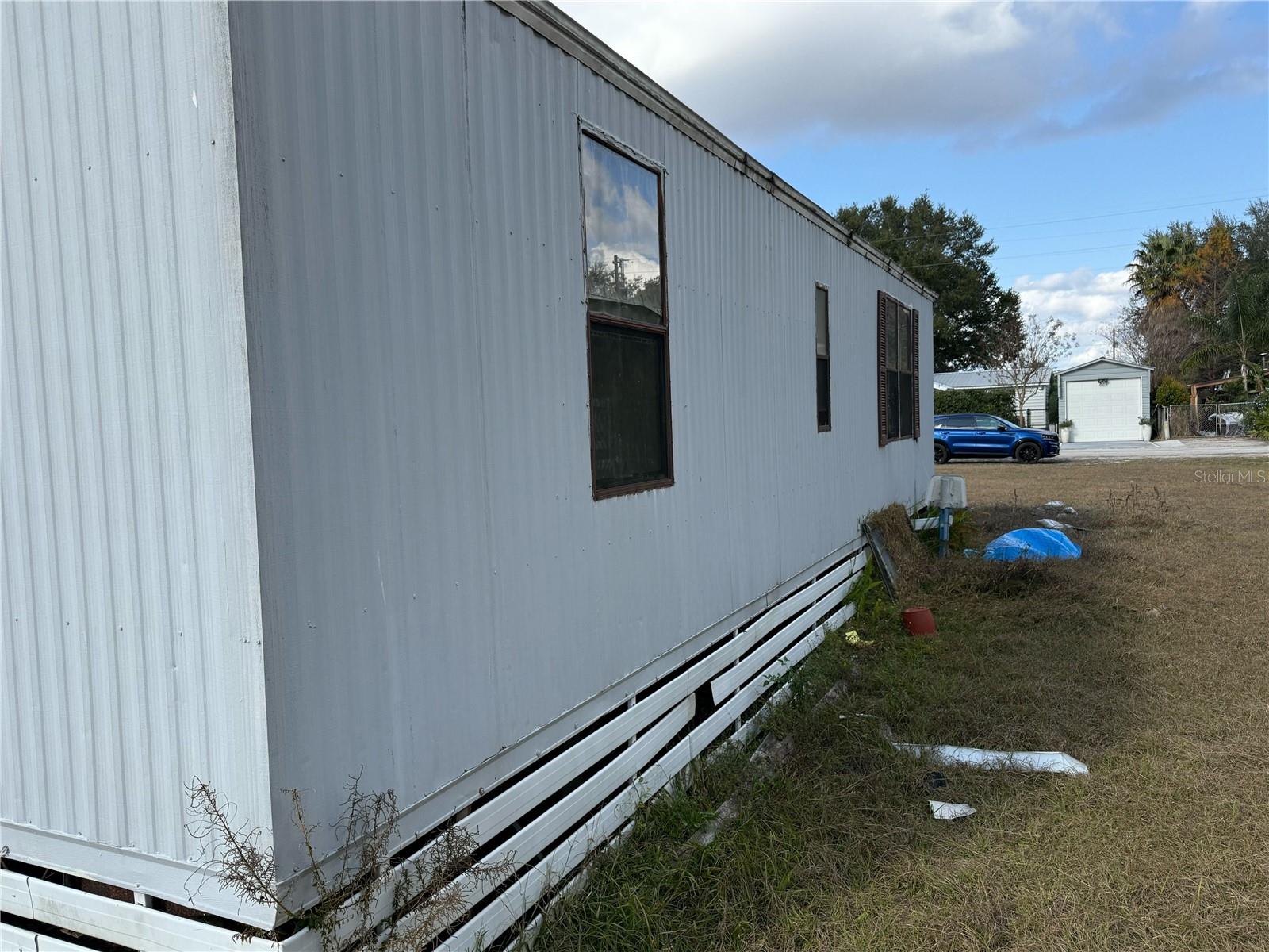 SUMTER GARDENS - Land