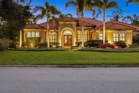 Photo of 612 Armada Road S, Venice, FL 34285 (MLS # N6141258)