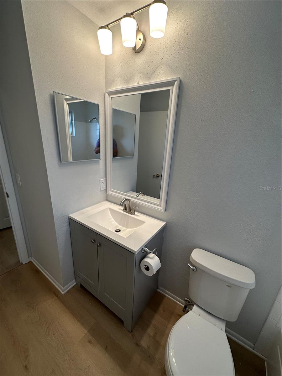 EASTWOOD PINES - Residential Lease