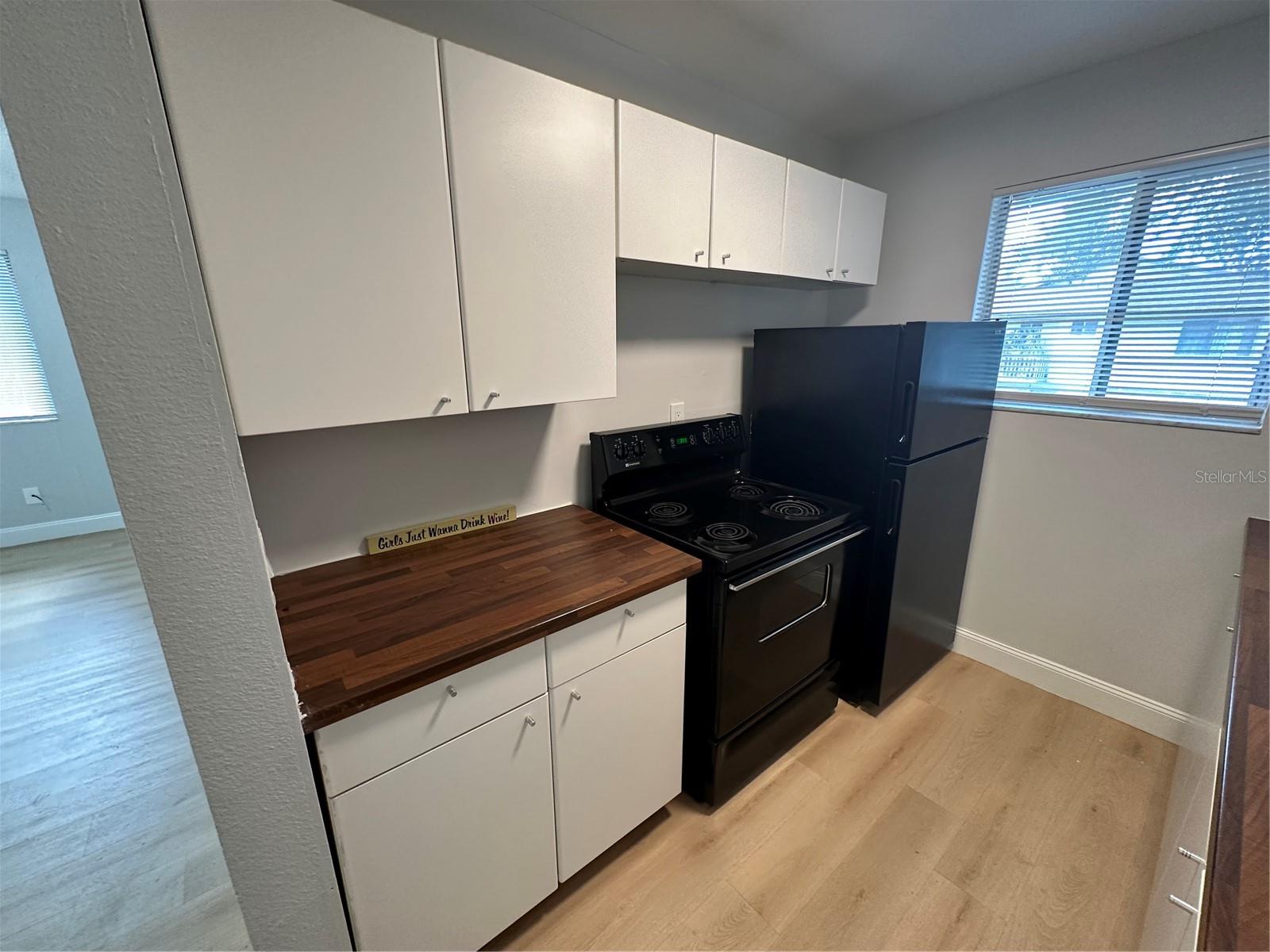 EASTWOOD PINES - Residential Lease