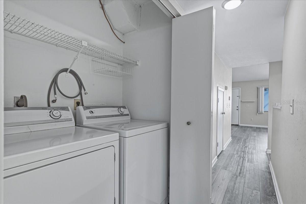 GRANTWOOD CONDO PH I - Residential