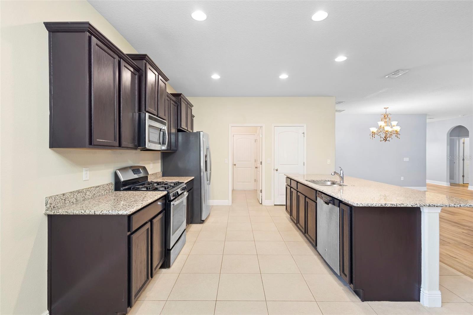 LAKE BATON ESTATES - Residential