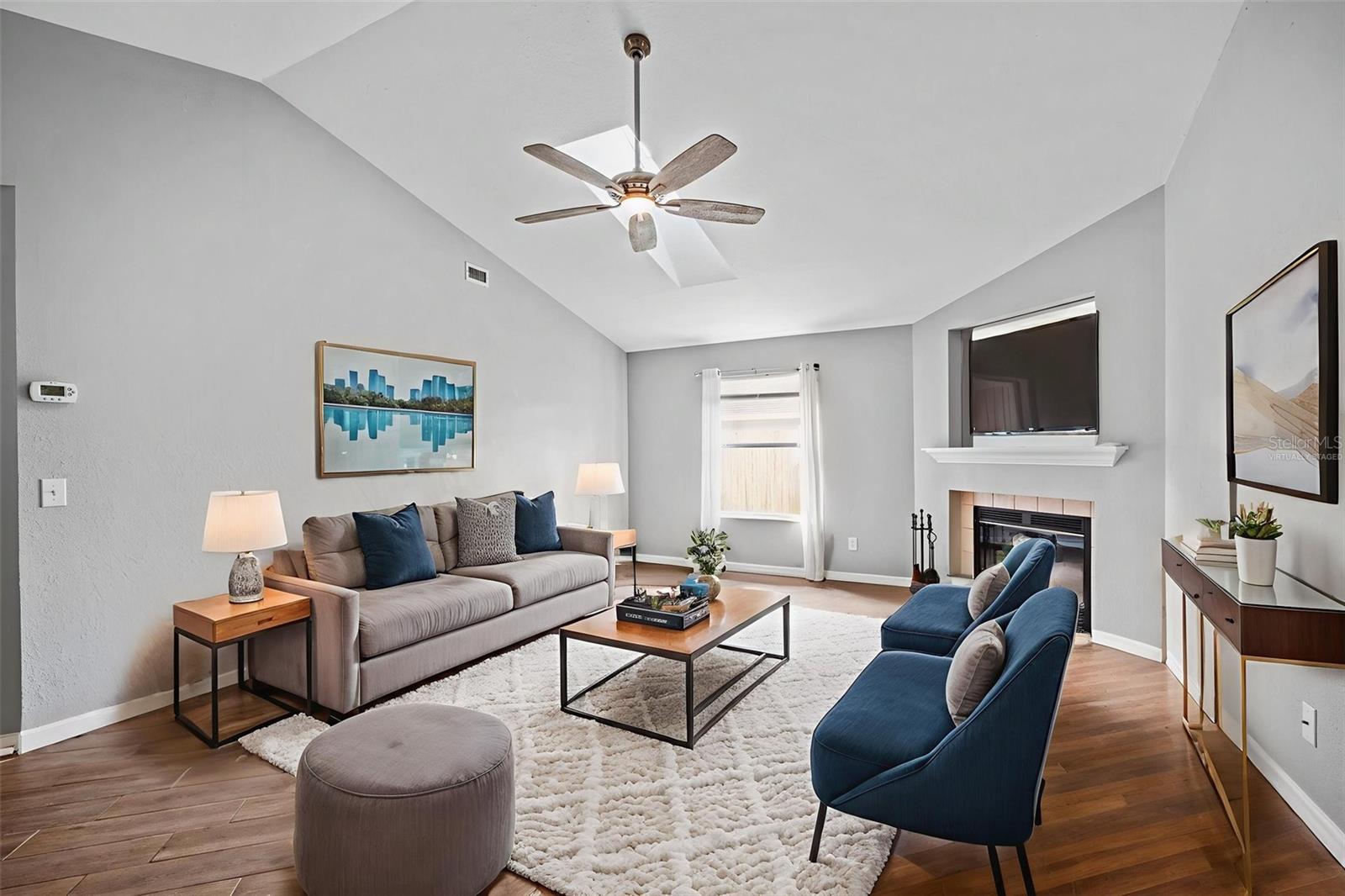 CRANE CREEK UNIT 01 - Residential