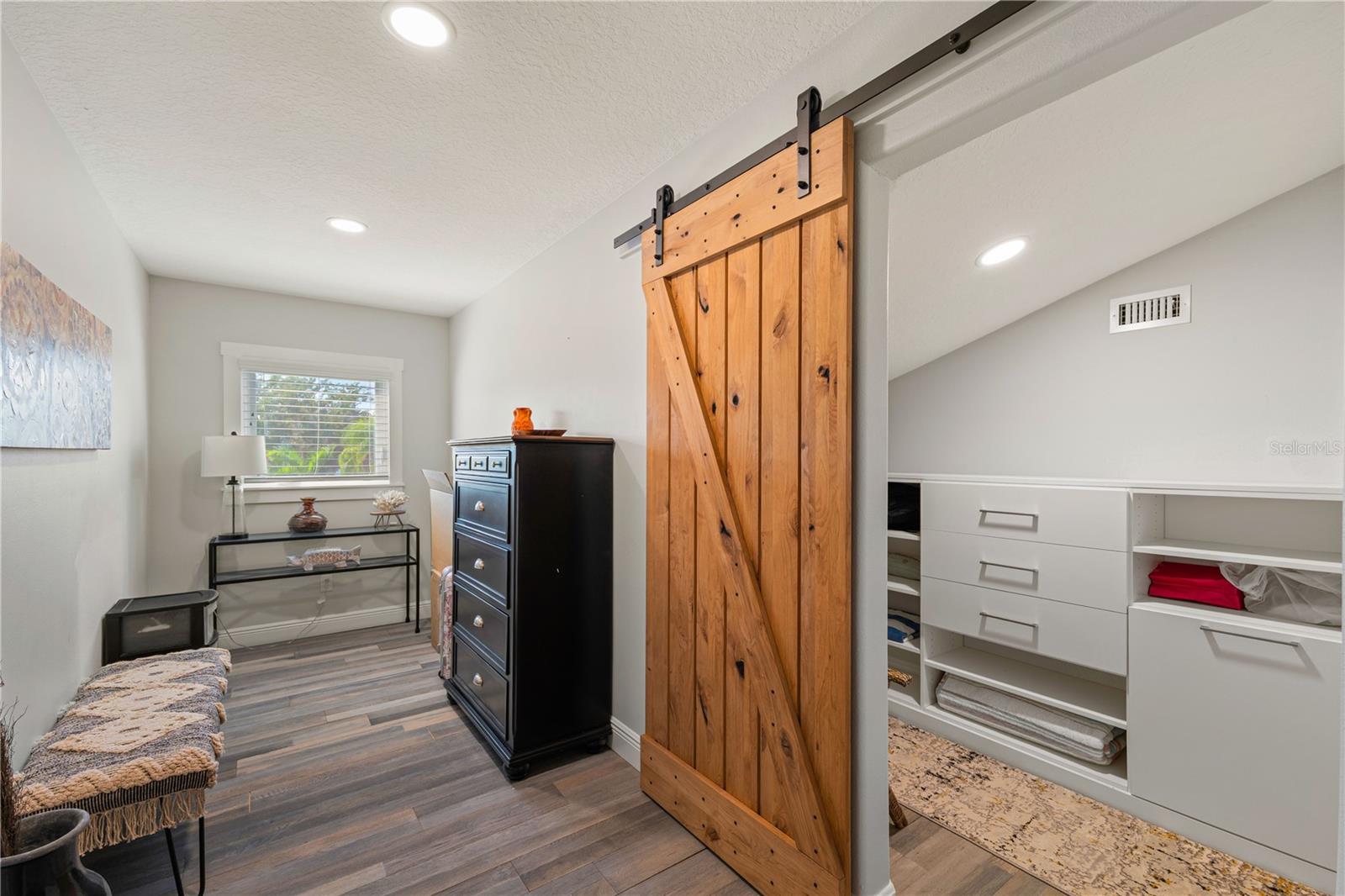 FLOR A MAR REP - Residential