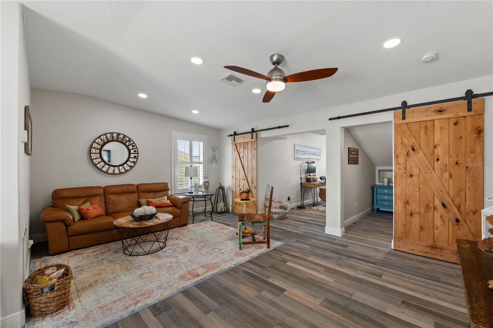 FLOR A MAR REP - Residential