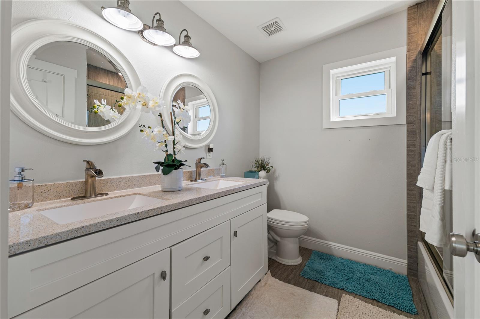 FLOR A MAR REP - Residential