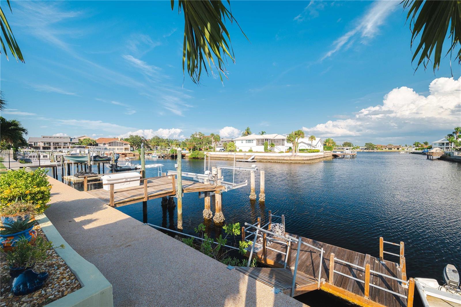 FLOR A MAR REP - Residential