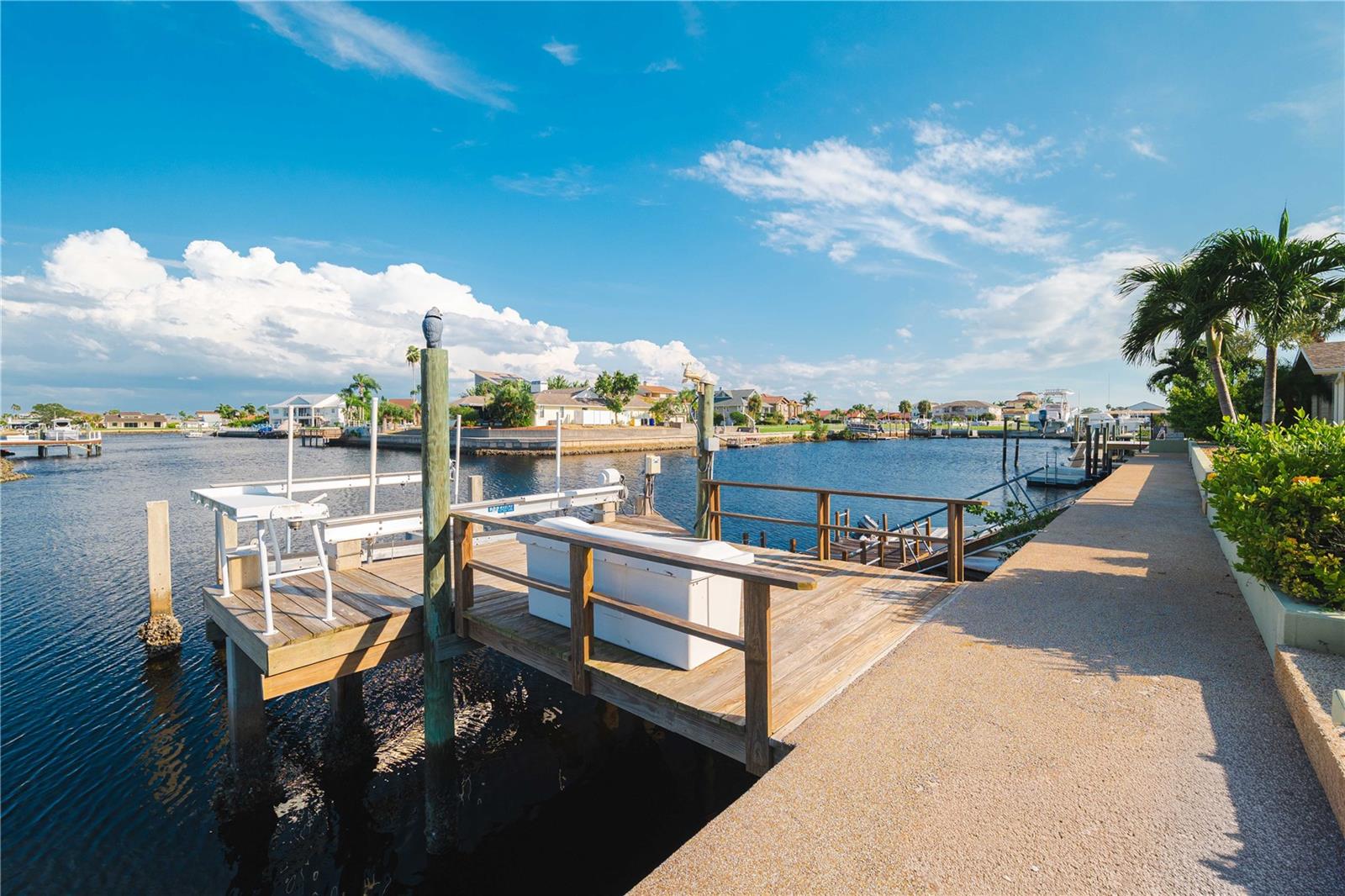 FLOR A MAR REP - Residential