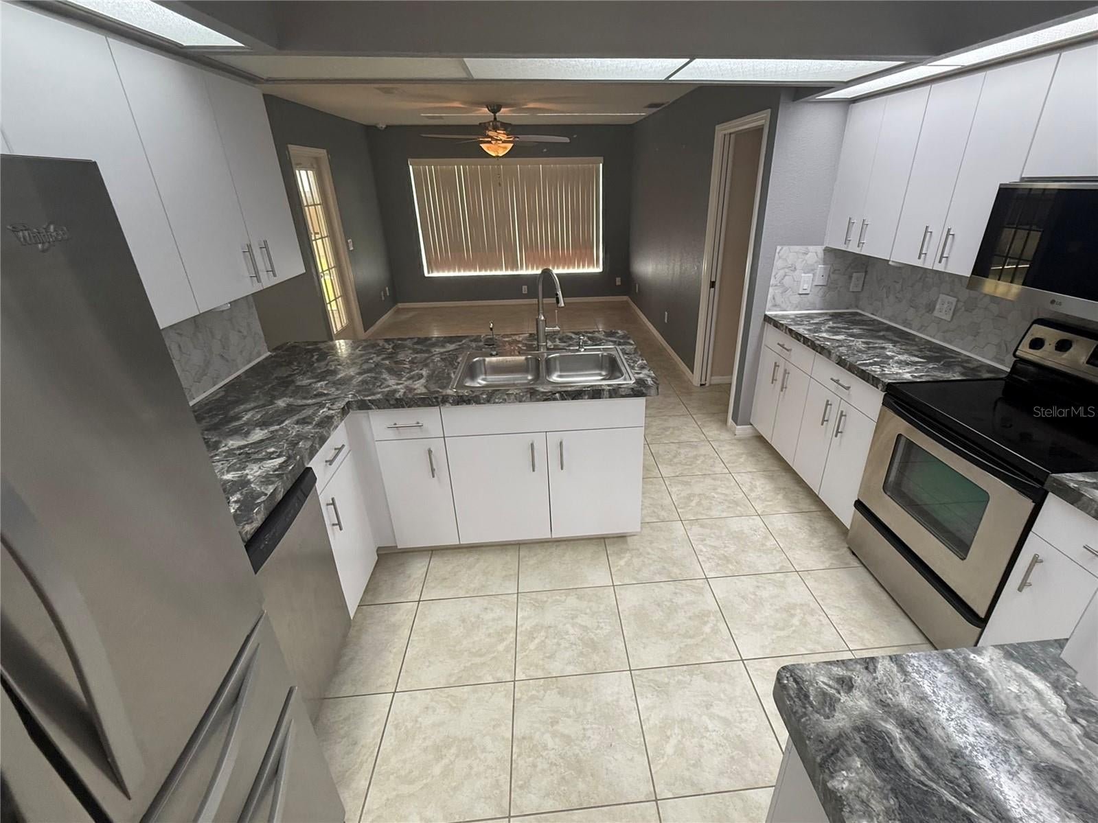 4055 ALLURE LANE, NORTH PORT, FL, 34287 4 4055 ALLURE LANE