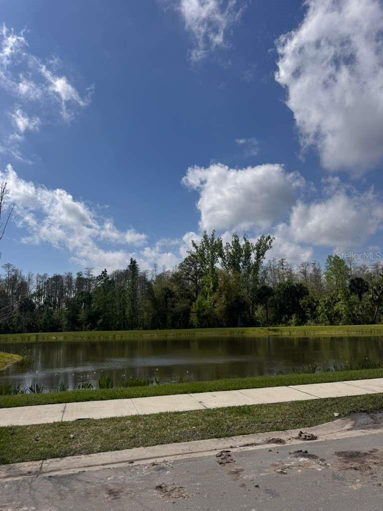 WESTVIEW POD A PH 3 - Residential Lease