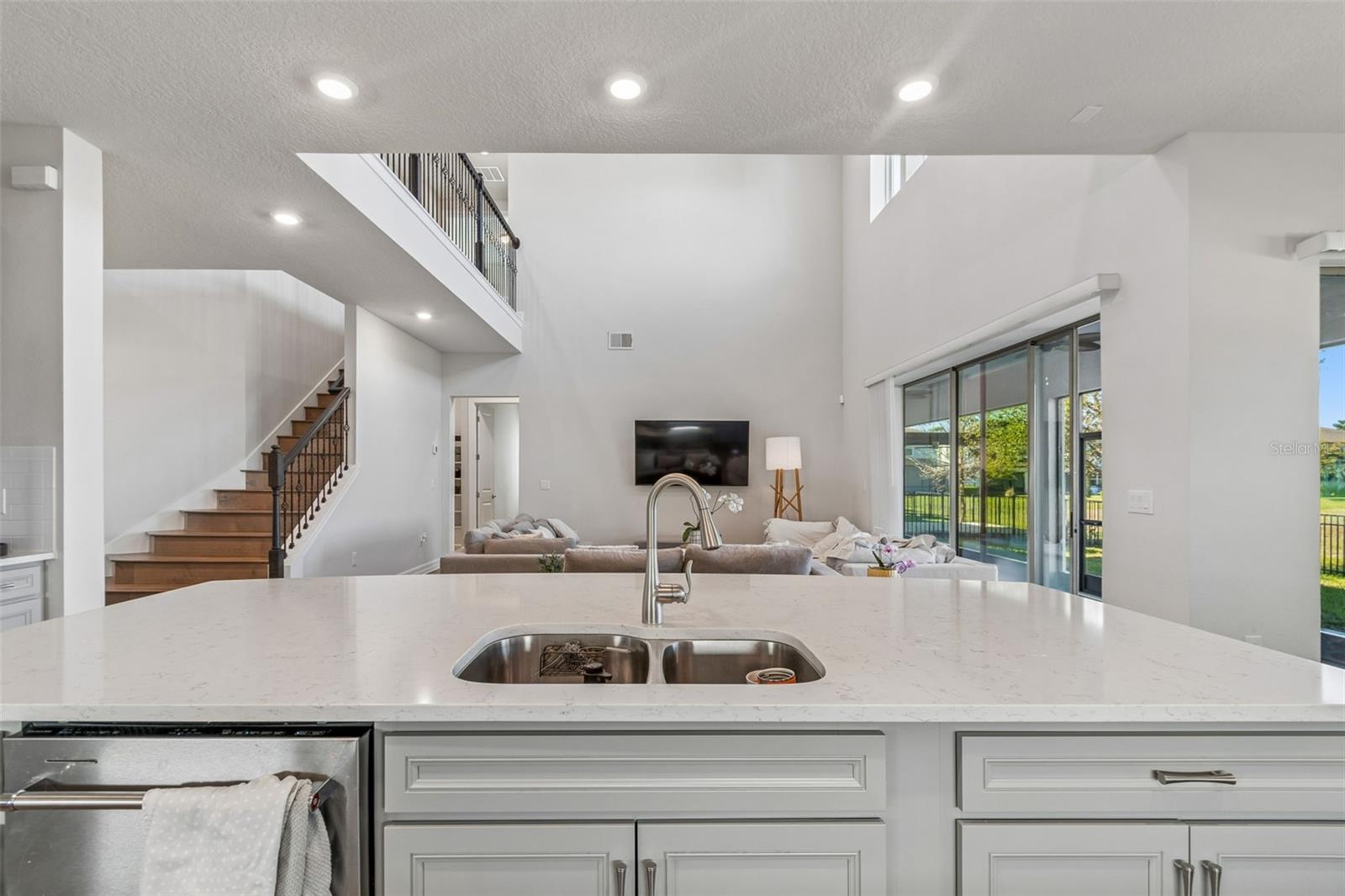 PHILLIPS GROVE TR J - Residential