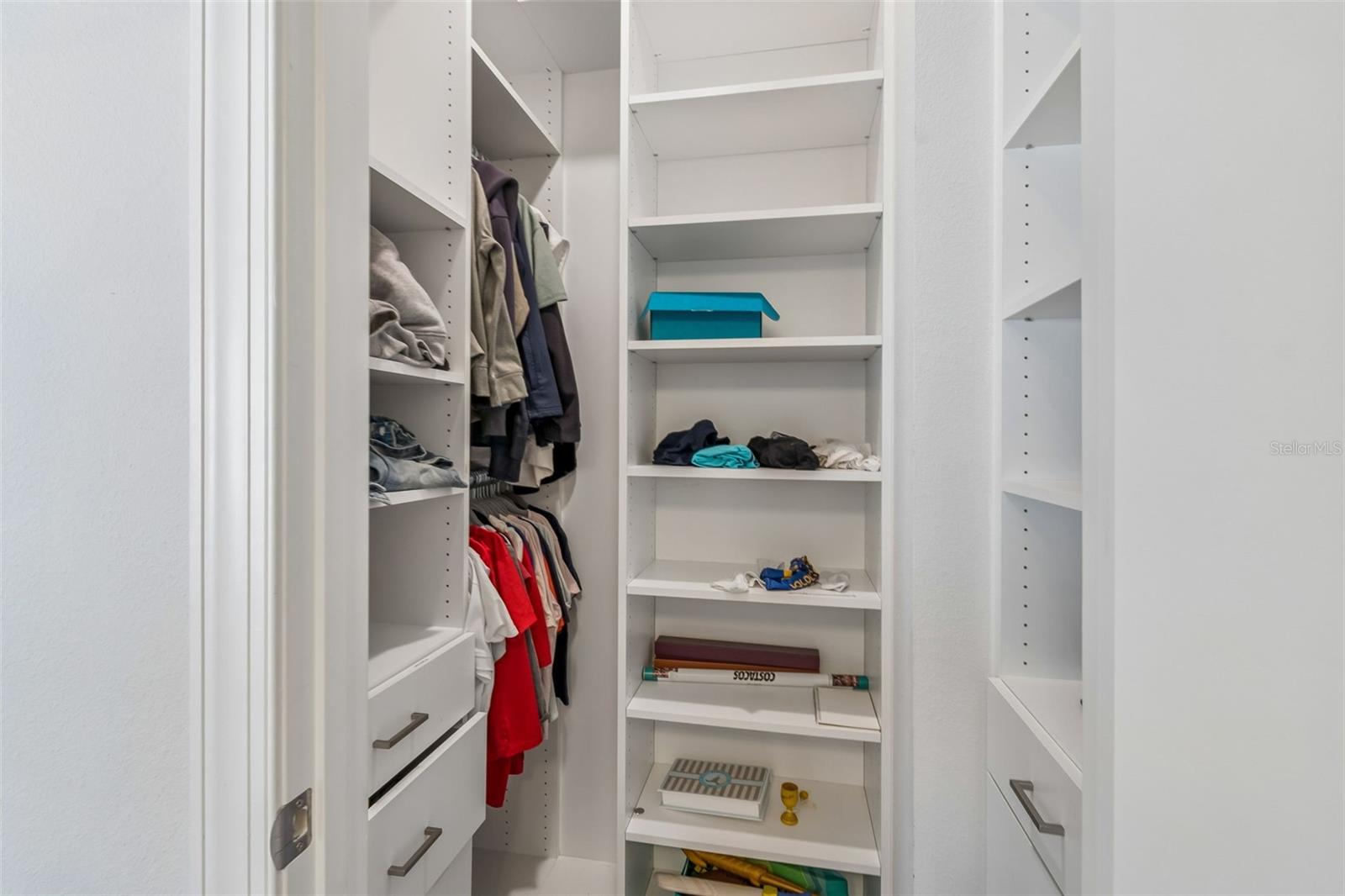 PHILLIPS GROVE TR J - Residential