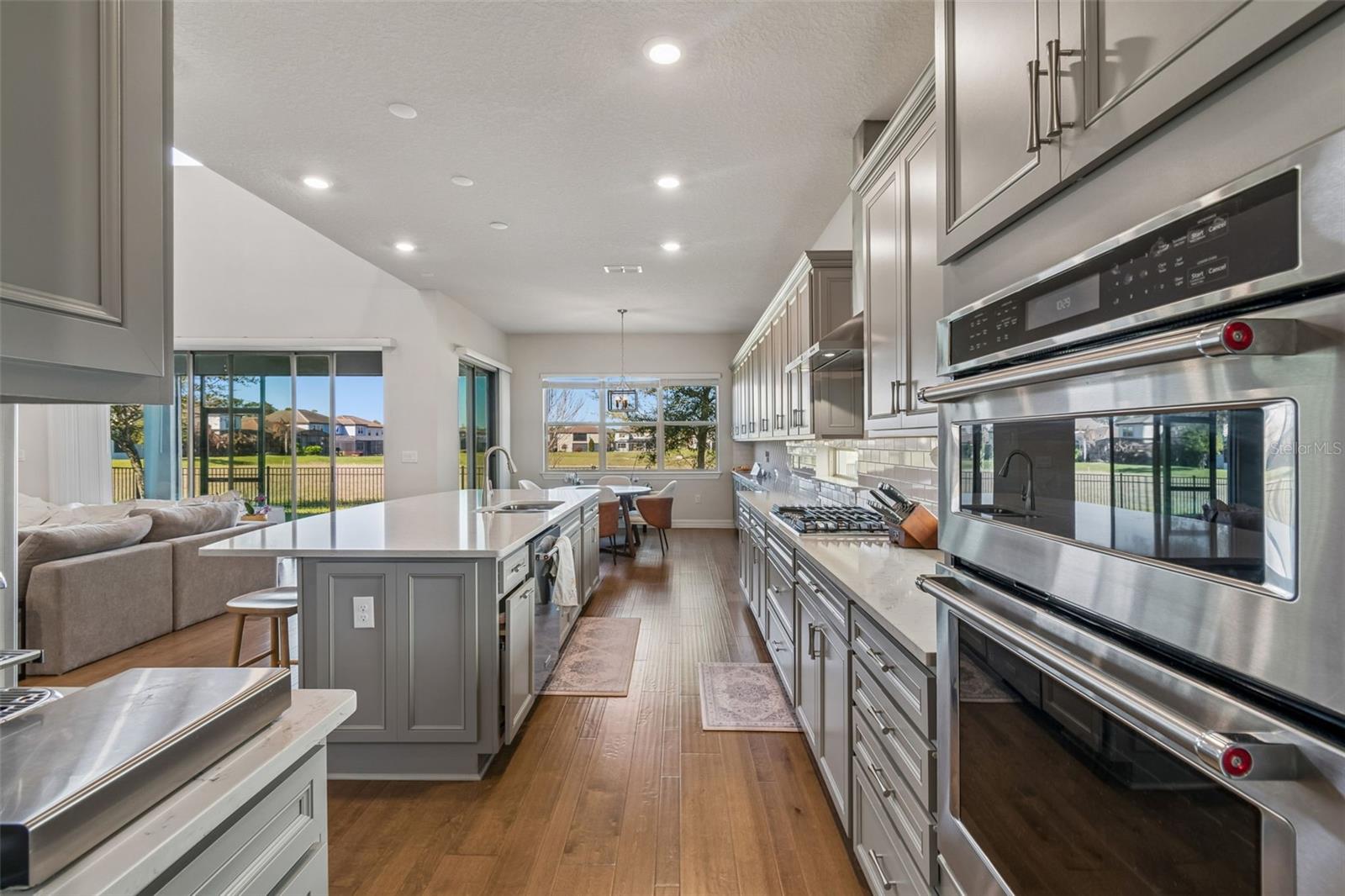 PHILLIPS GROVE TR J - Residential