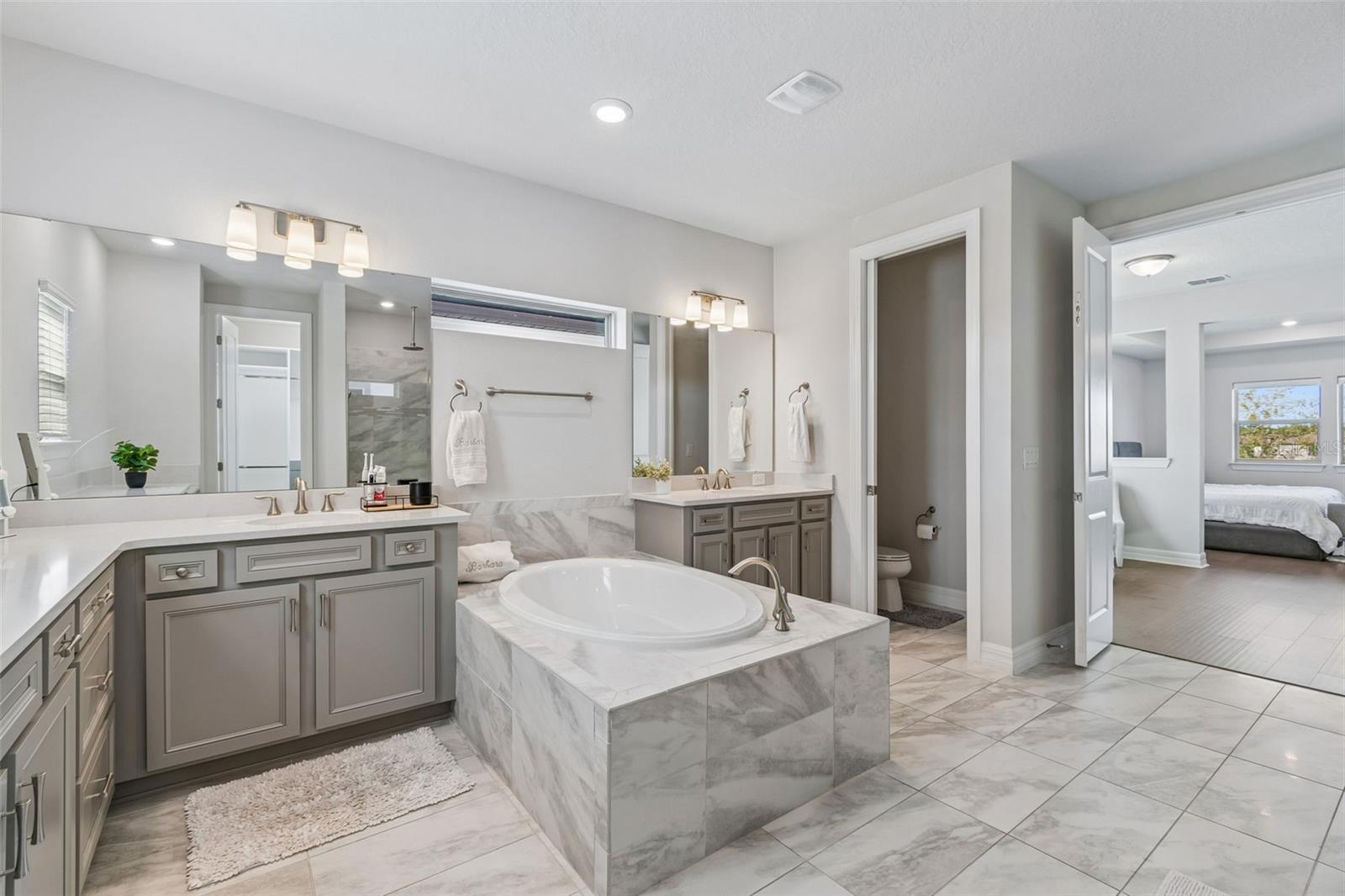 PHILLIPS GROVE TR J - Residential