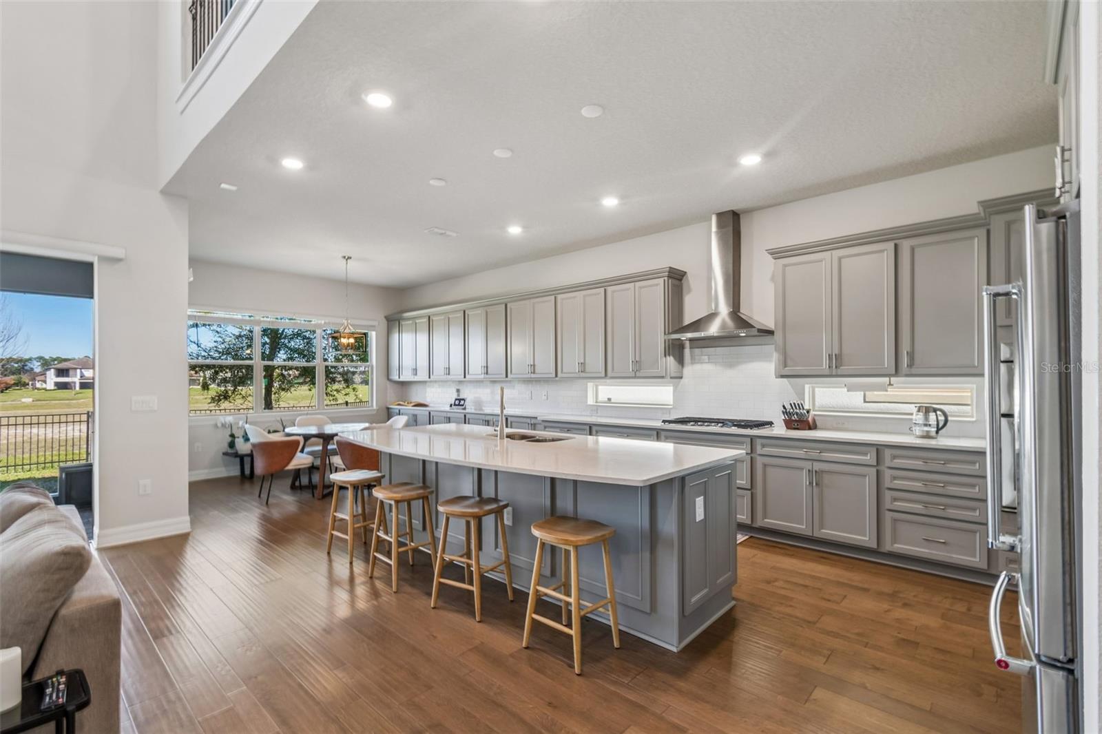 PHILLIPS GROVE TR J - Residential