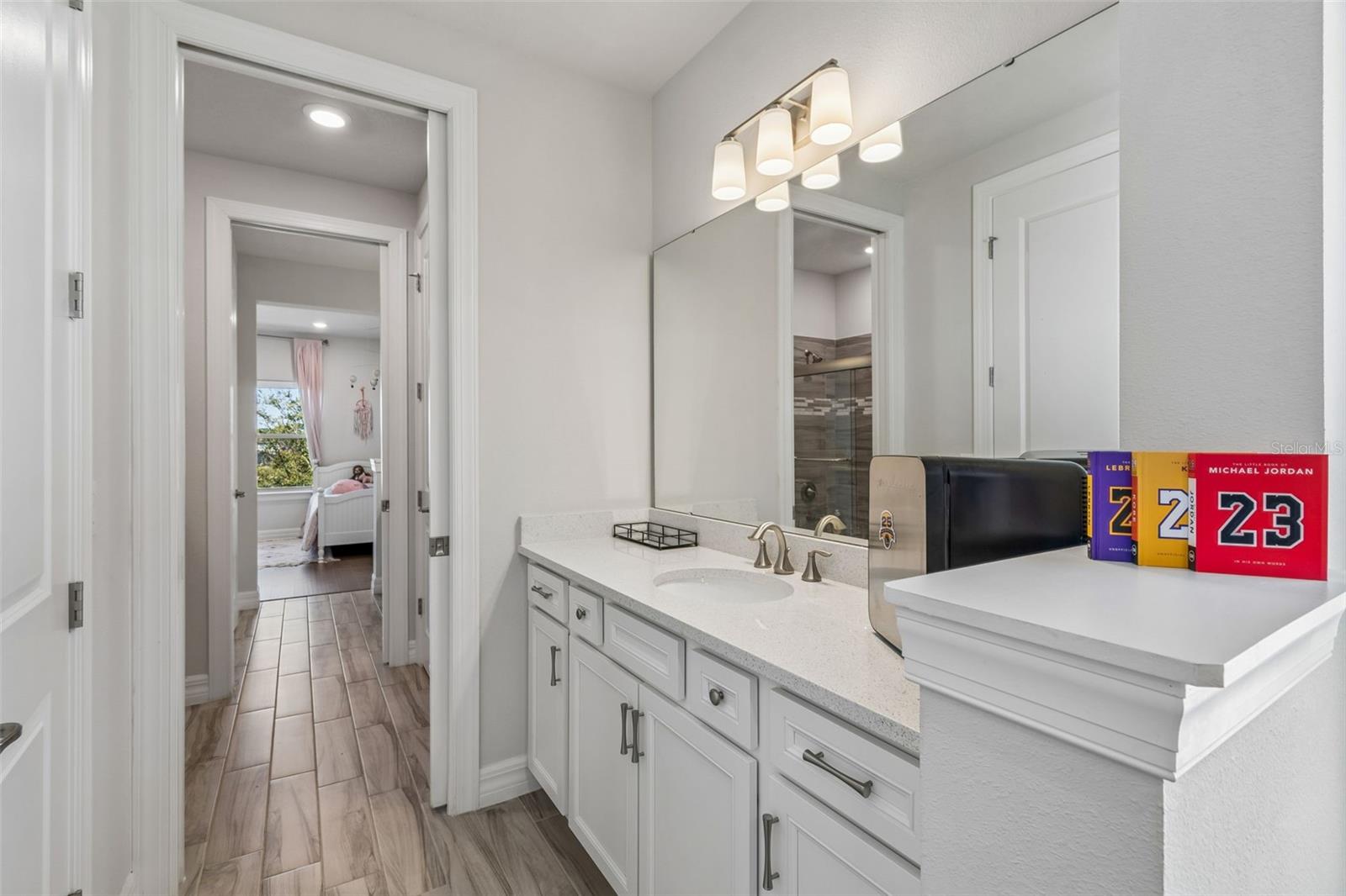 PHILLIPS GROVE TR J - Residential