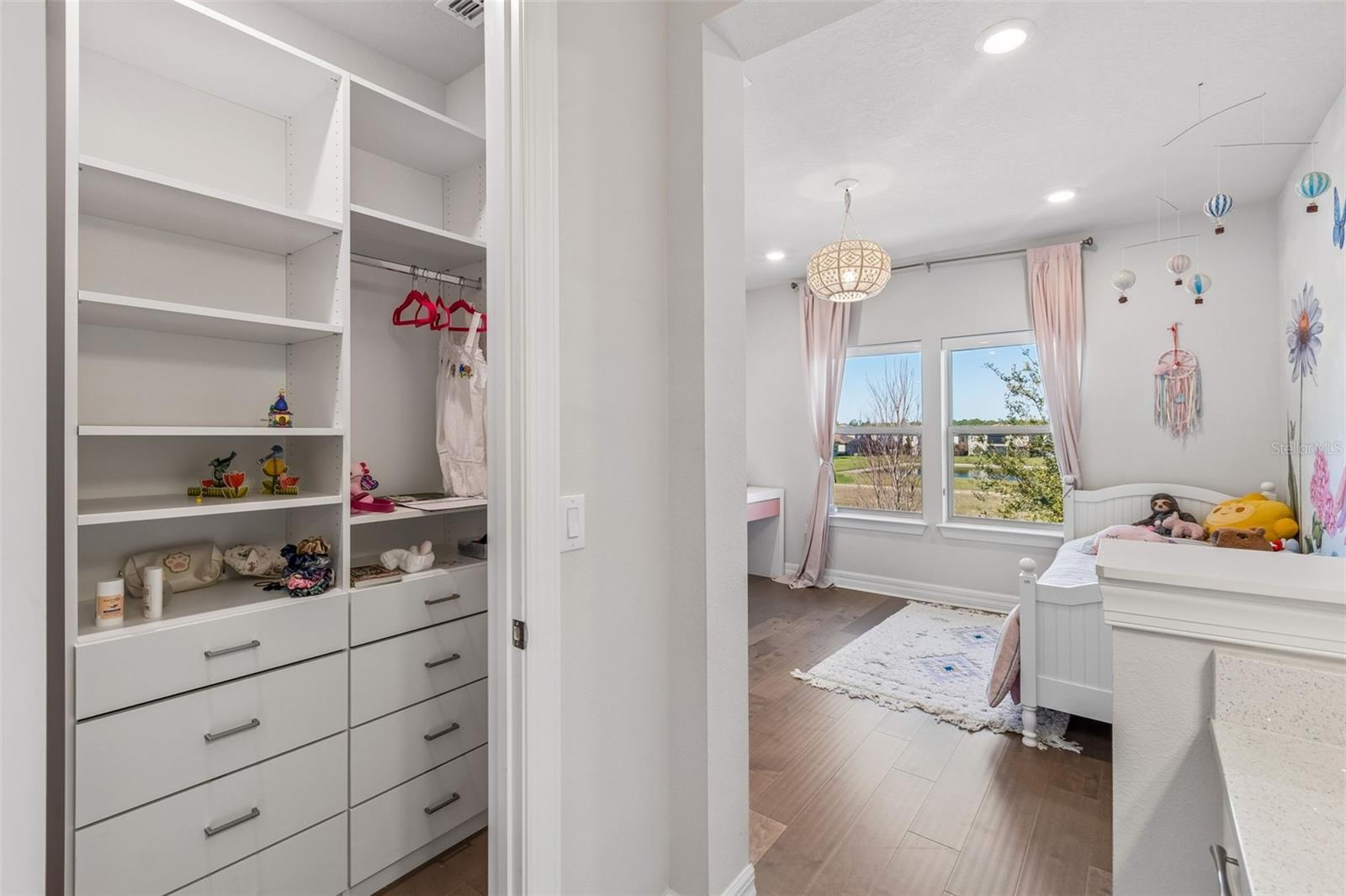 PHILLIPS GROVE TR J - Residential