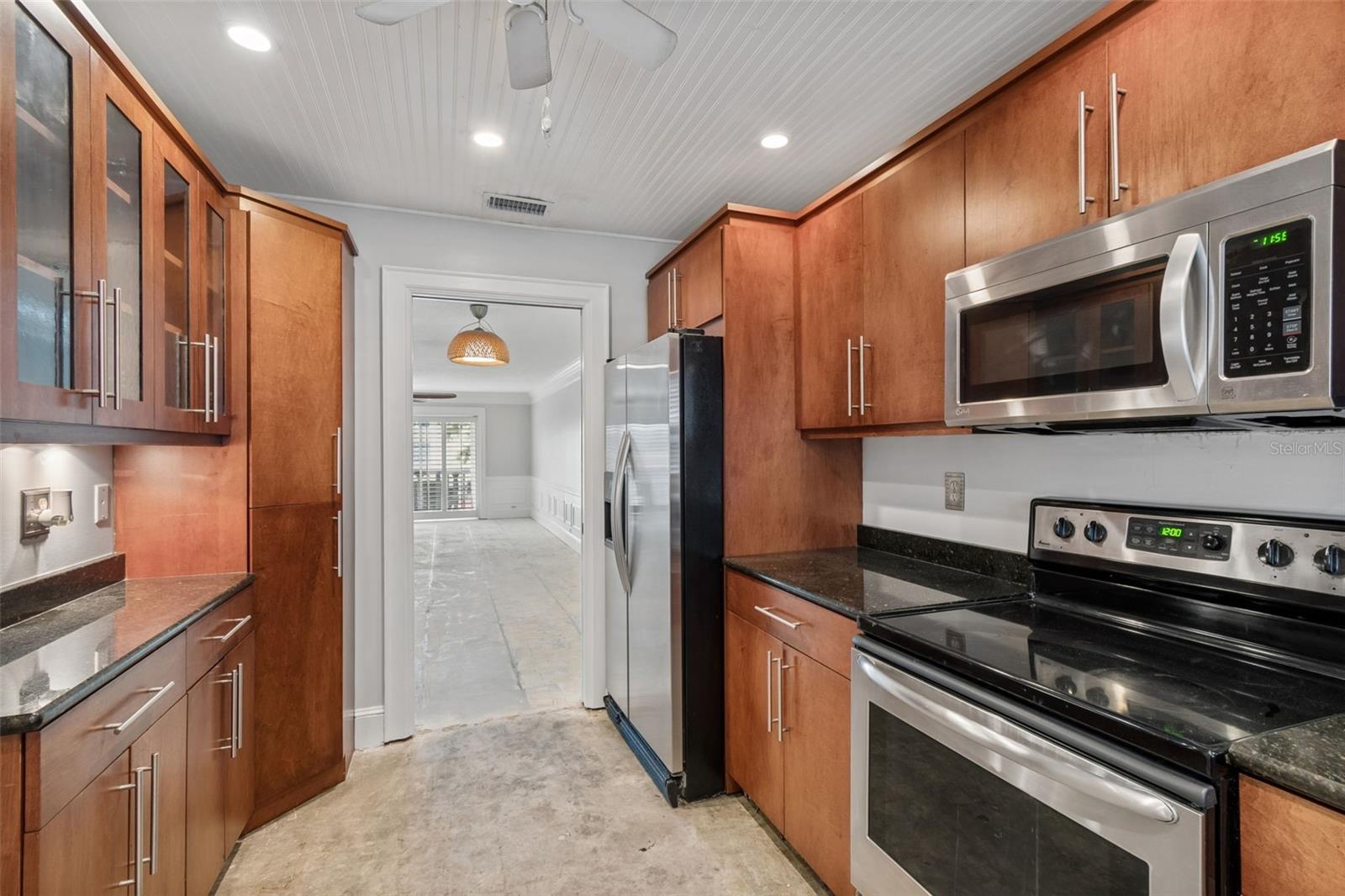 139 BLUFF VIEW DRIVE 110